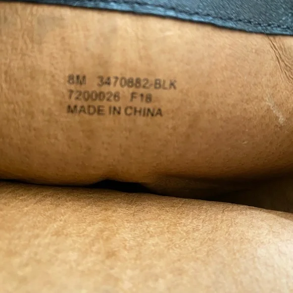 Frye Mid calf boots. Black leather. Size 8 - Picture 4 of 4